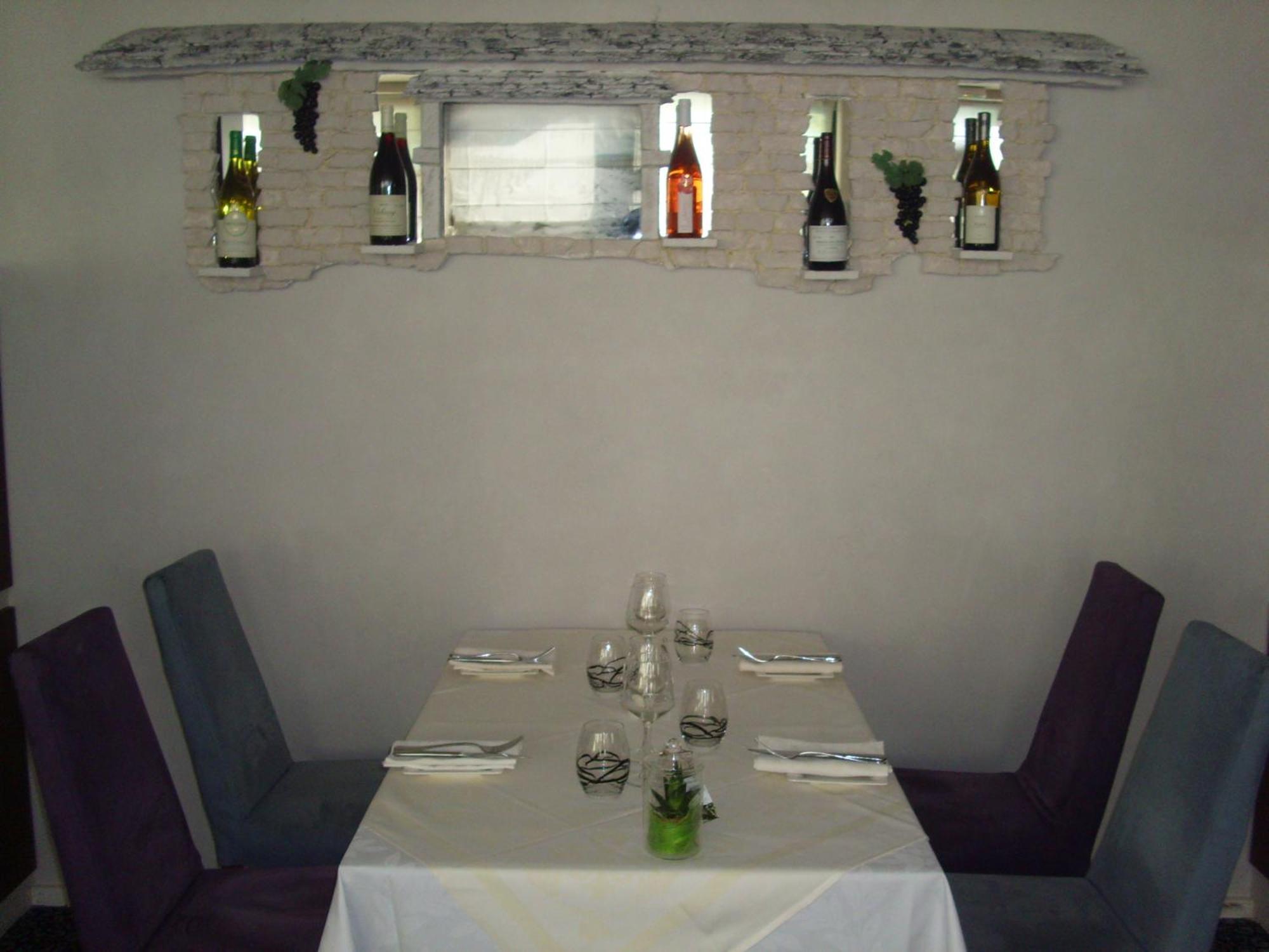 Hotel Restaurant Du Parc De La Colombiere Dijon Kültér fotó